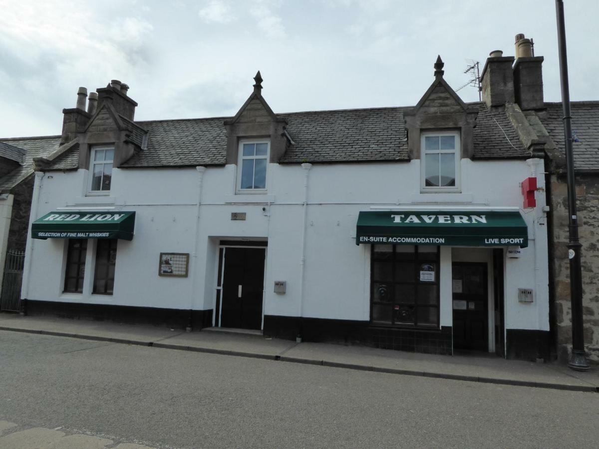The Red Lion Tavern سانت جاتين ديه بوا المظهر الخارجي الصورة